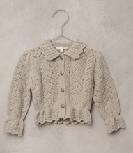 Lade das Bild in den Galerie-Viewer, Noralee Cardigan 4Y in eucalyptus oder gold
