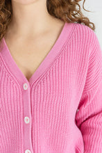 Lade das Bild in den Galerie-Viewer, Story of Mine Strickjacke aus Biobaumwolle *pink*
