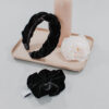 Schwarzes Samtscrunchie von Luisa Könemann