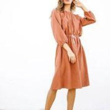 Lade das Bild in den Galerie-Viewer, LiiLU Kleid *Alma* M
