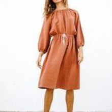 Lade das Bild in den Galerie-Viewer, LiiLU Kleid *Alma* M
